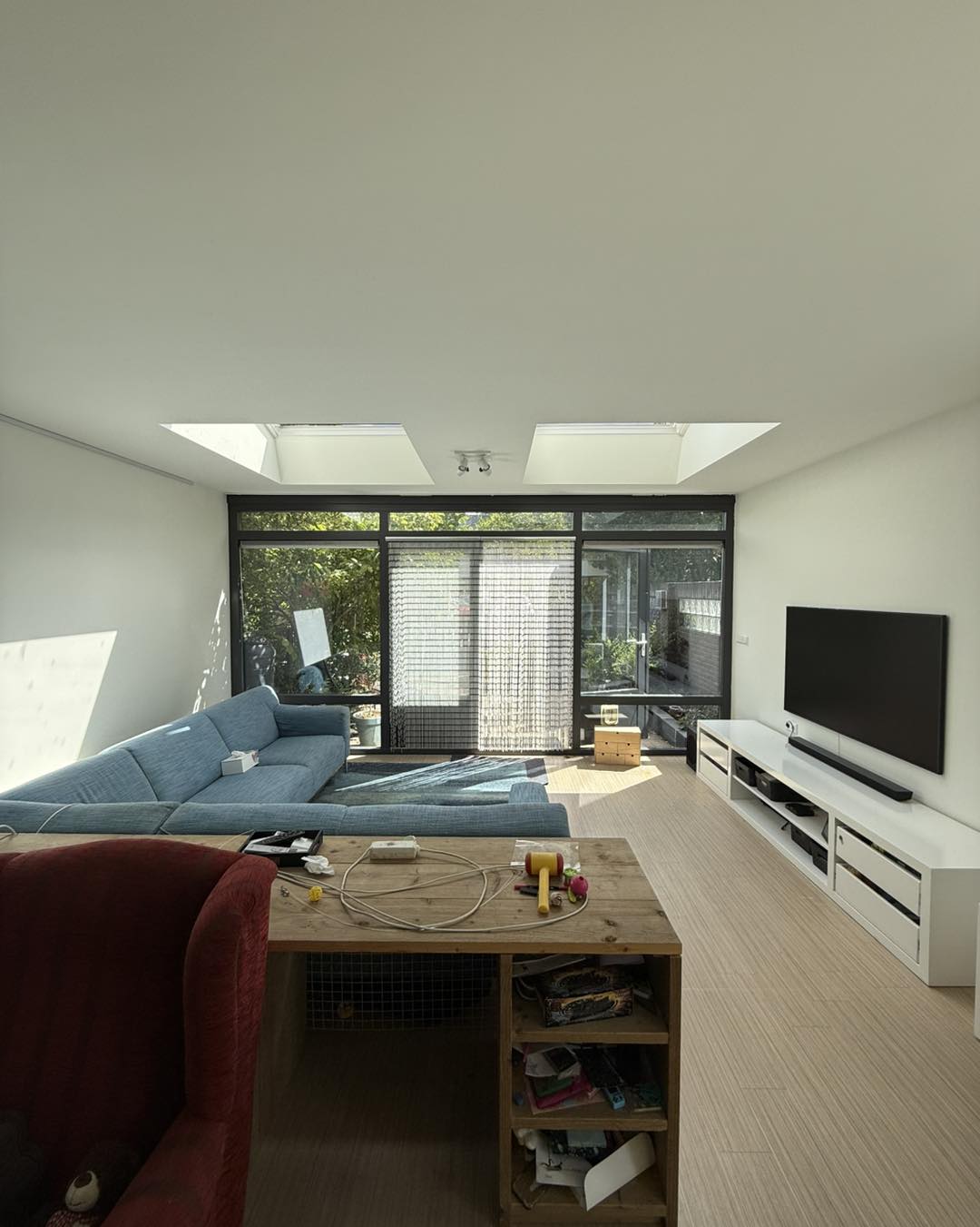 Schilderwerk aan gevel en woning door schilder in Den Haag